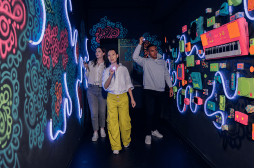 Entdecke IKONO Vienna - die neue immersive Erfahrung, in der sich Kunst, Spiel und Staunen treffen.